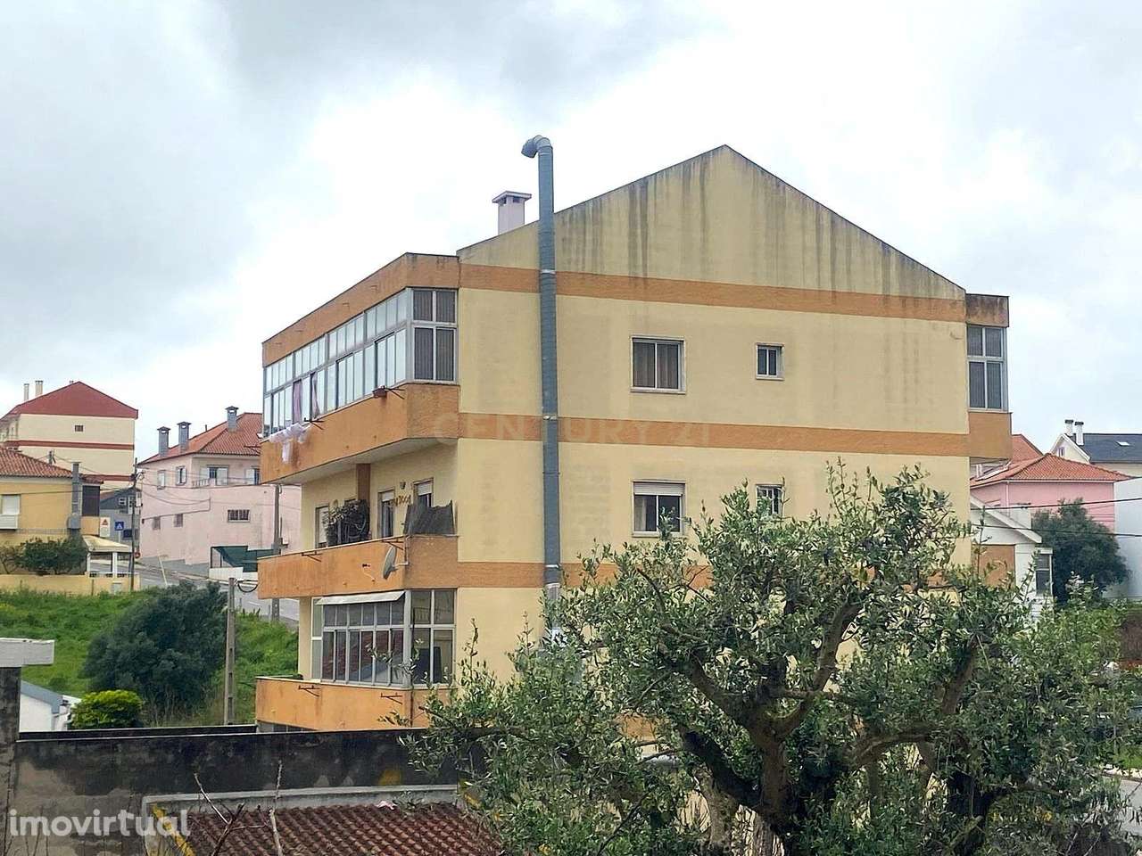 Prédio I São João da Talha - com Rentabilidade Imediata  - Excelente O - Grande imagem: 4/12