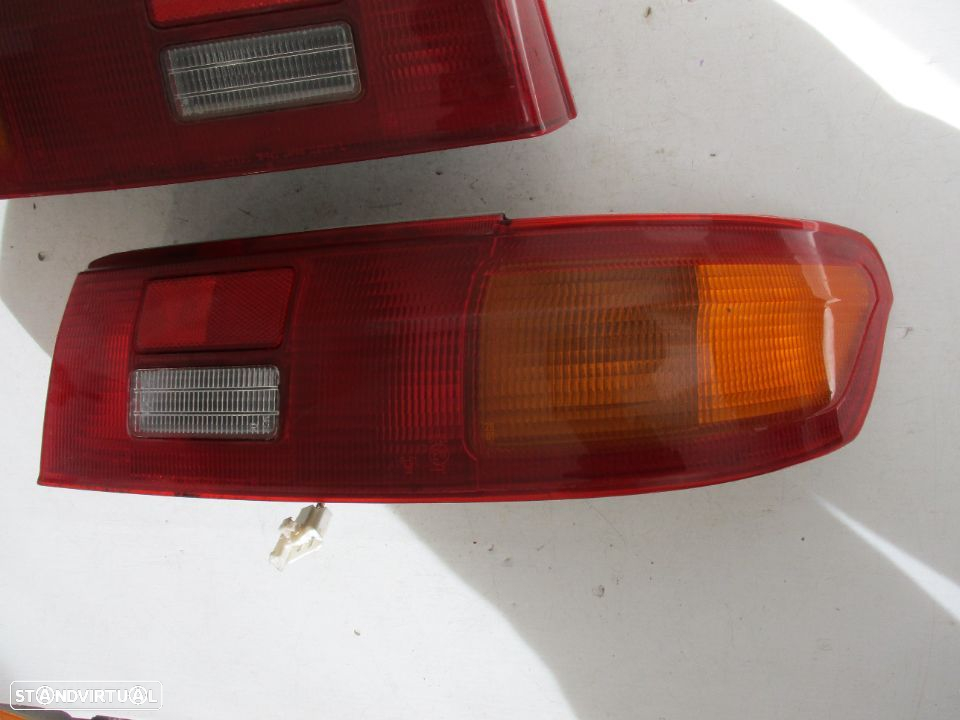 Farol Farolim Toyota Paseo Esquerdo Direito - 3