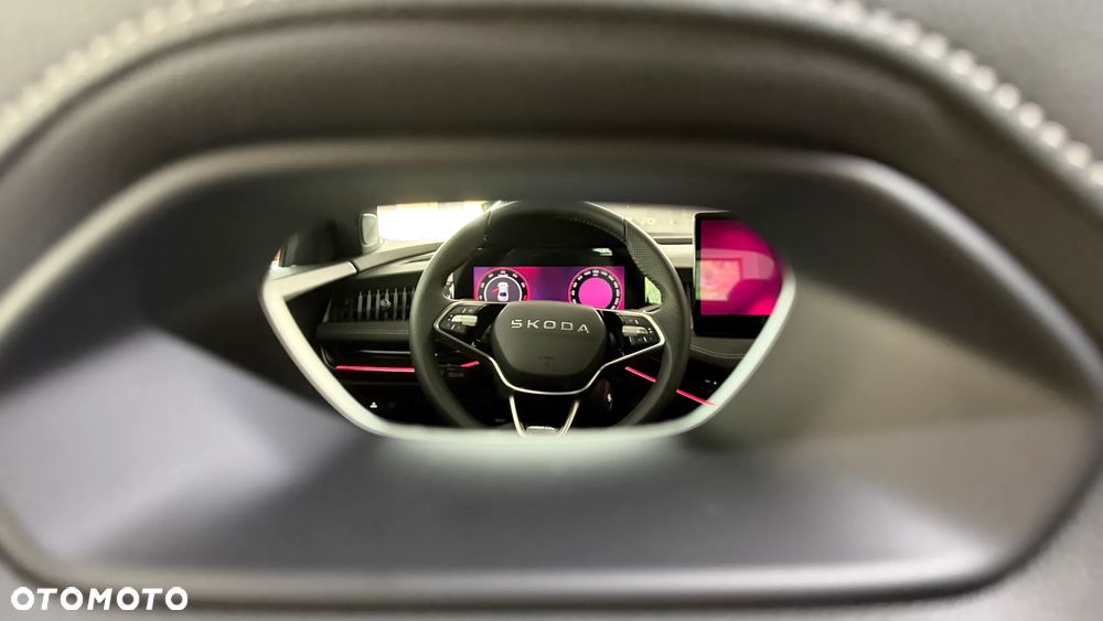 Skoda Superb 2.0 TSI Sportline DSG - 27