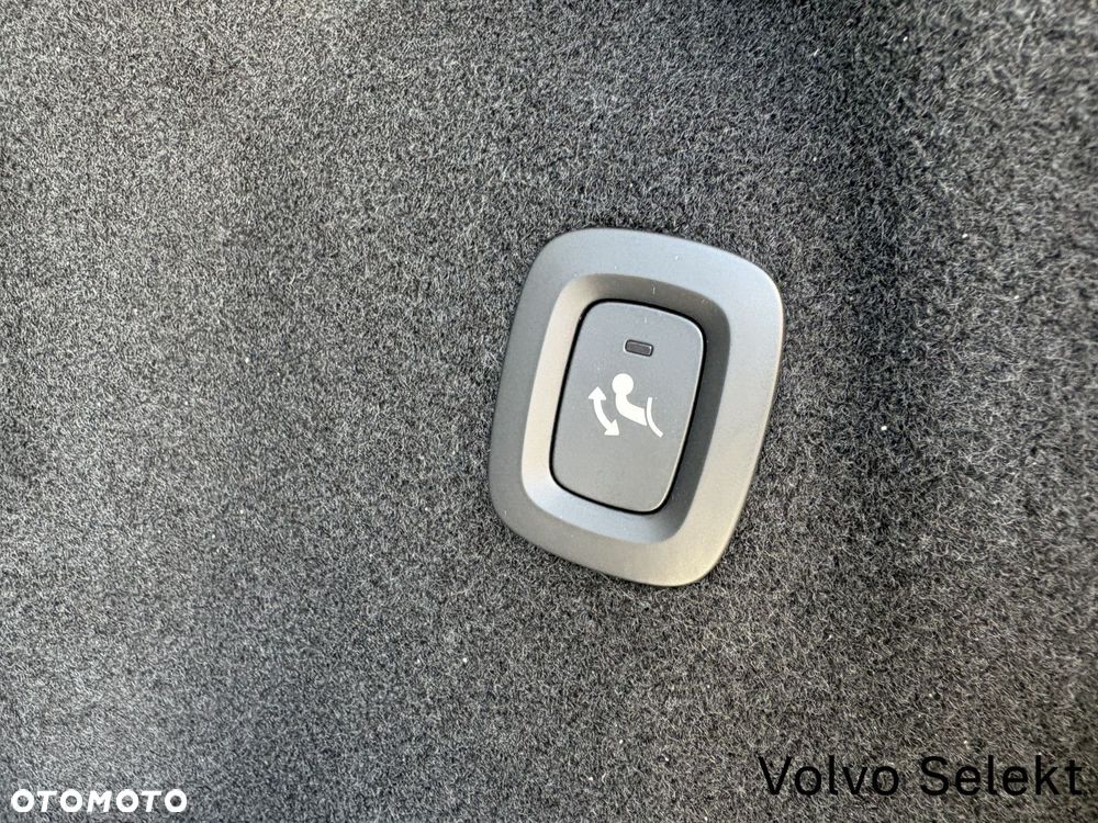 Volvo XC 60 - 30