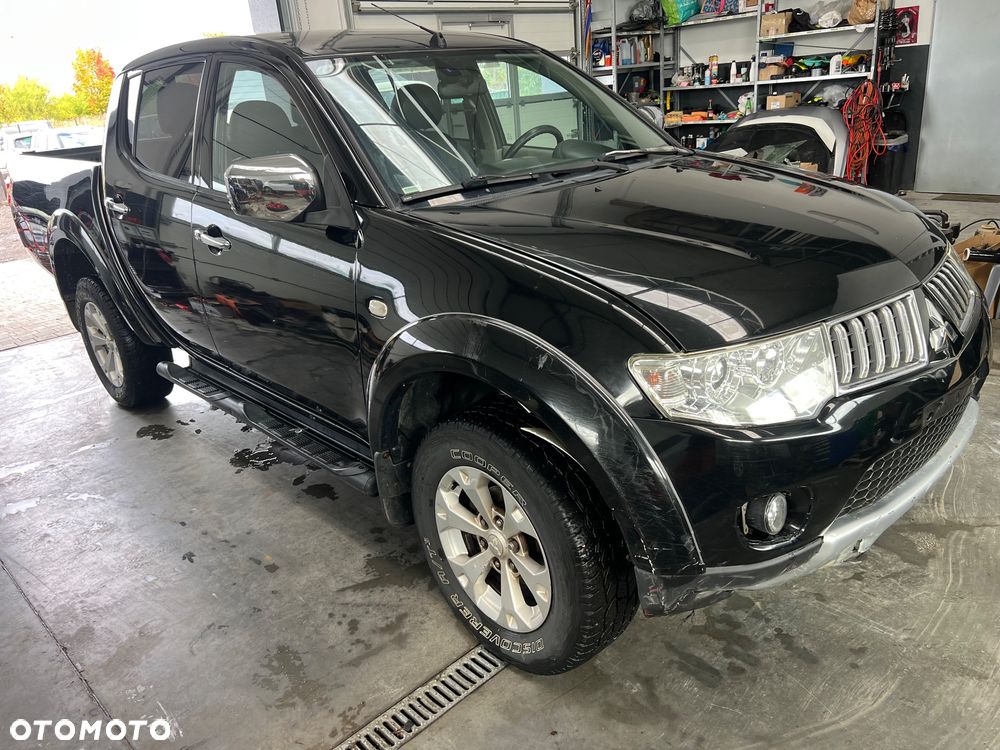 Mitsubishi L200 2.5 DID Instyle Sport - 1