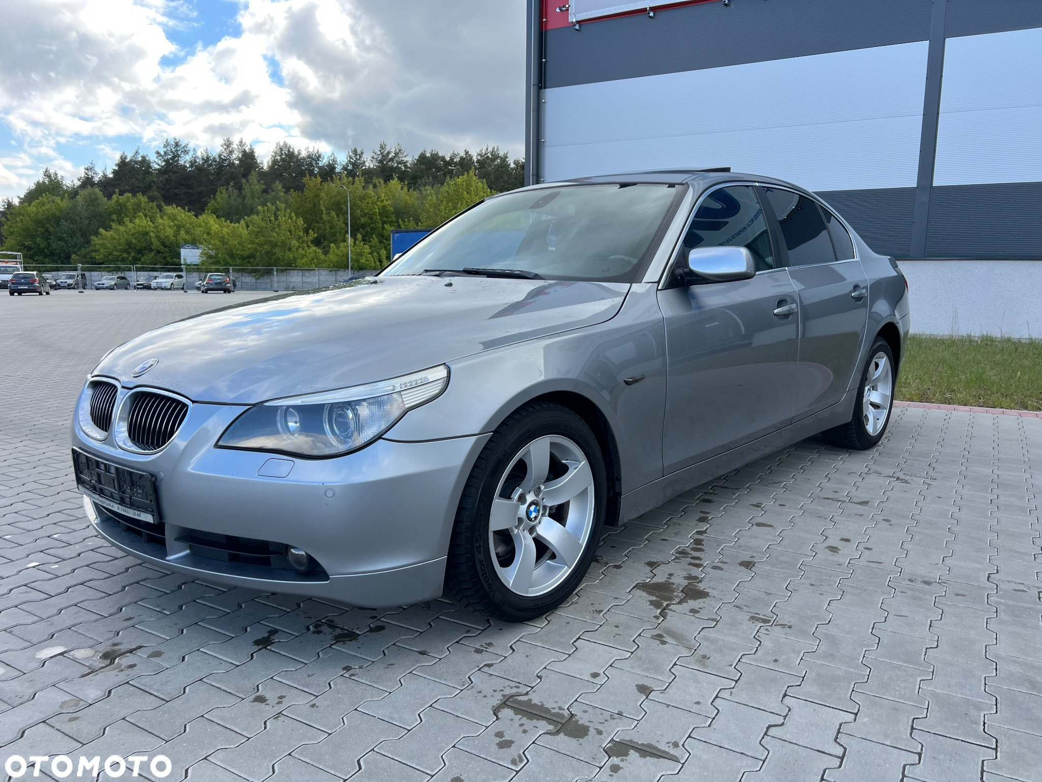 BMW Seria 5 525d - 9