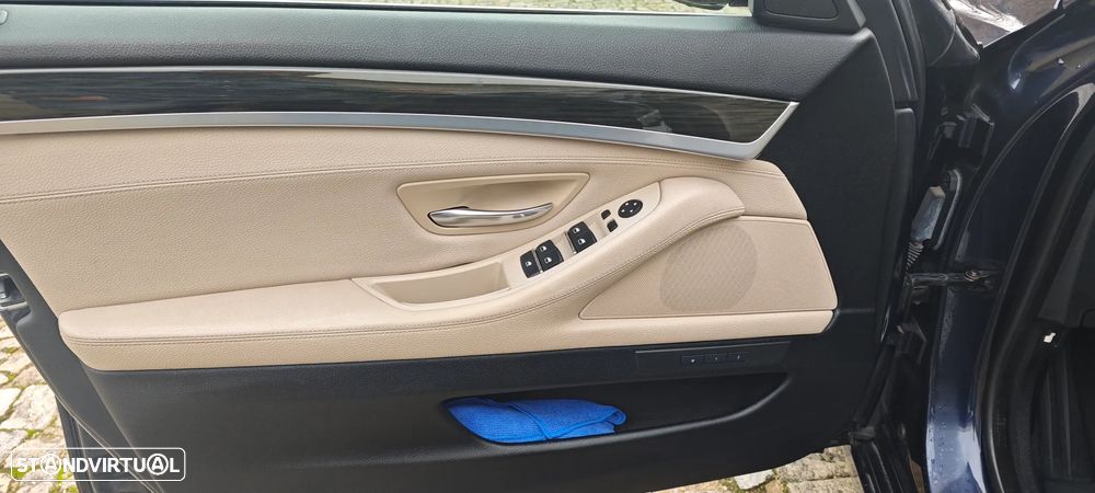 BMW 520 d xDrive Line Luxury Auto - 9