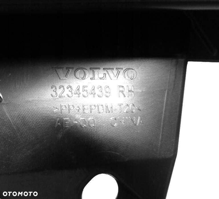 VOLVO XC60 II prawa kratka zaslepka halogenu zderzak przod R-Design OE - 4