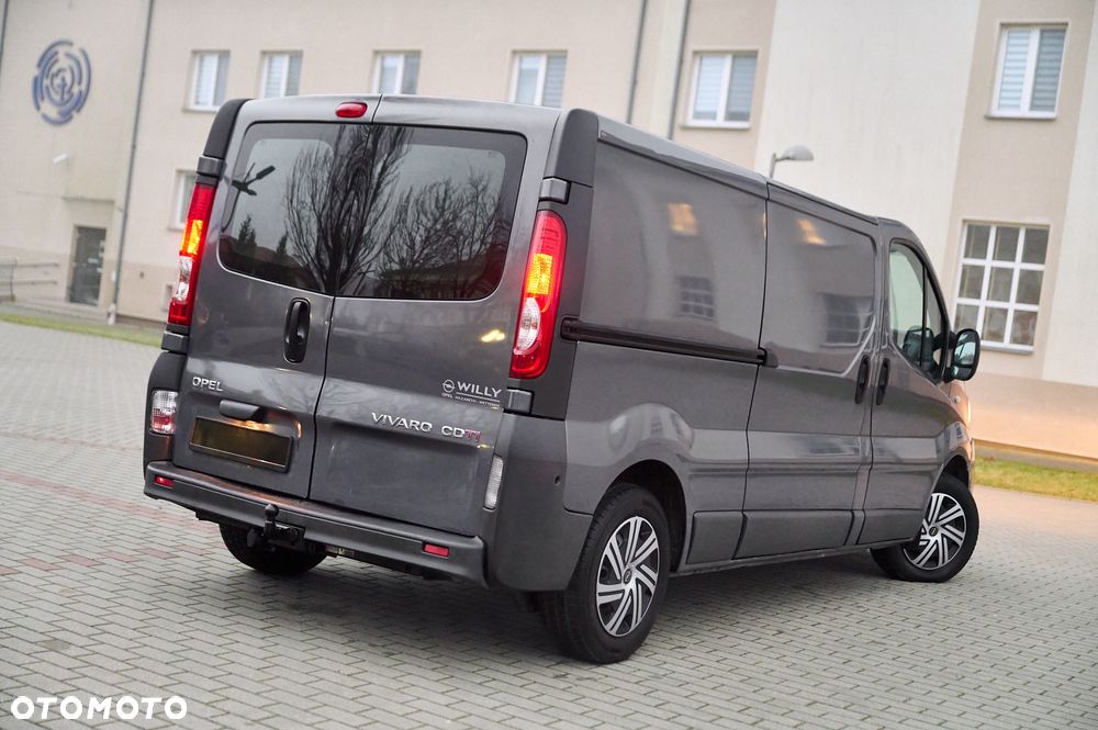 Opel Vivaro - 2