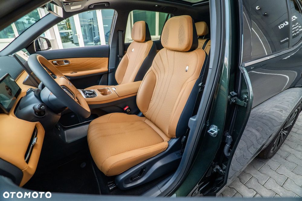 Geely Starray EM-i 1.5 PHEV Max DHT - 19