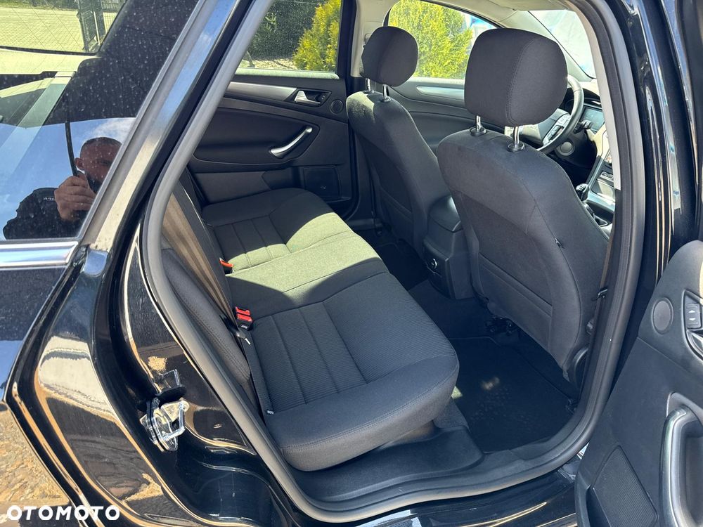 Ford Mondeo 2.0 TDCi Black Magic - 26