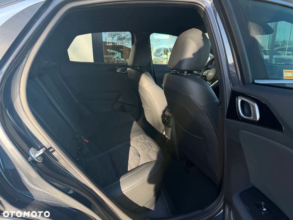 Kia XCeed 1.6 T-GDI Tribute DCT - 10