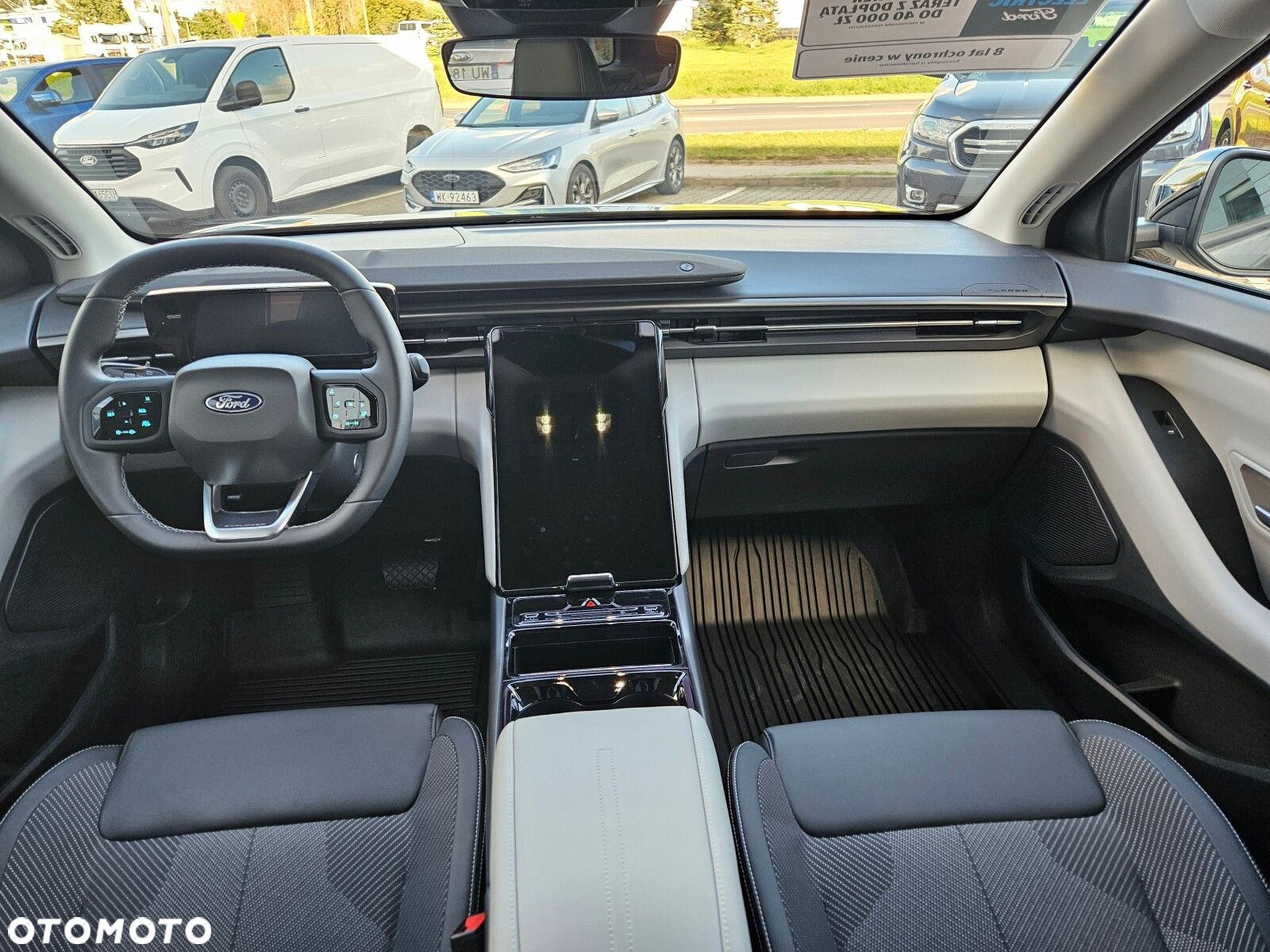 Ford Explorer - 18