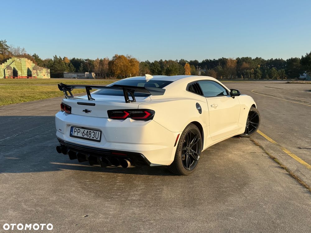 Chevrolet Camaro Coupe 2.0 - 5