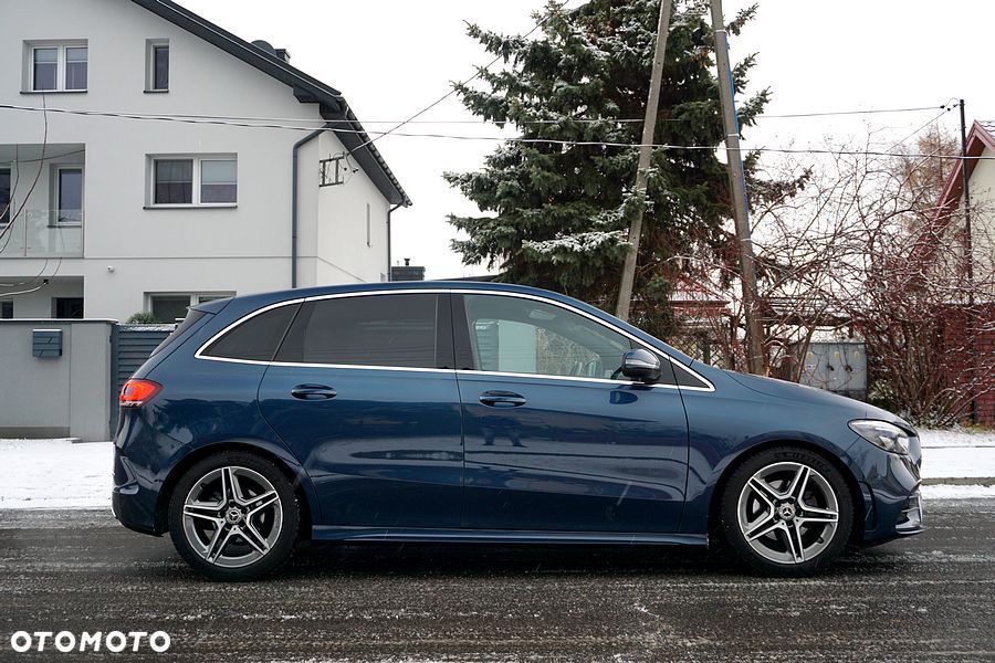Mercedes-Benz Klasa B 180 7G-DCT AMG Line Advanced Plus - 16