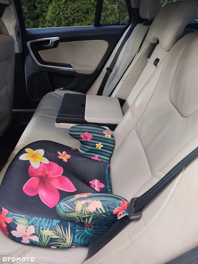 Volvo V60 D4 Drive-E Ocean Race - 15