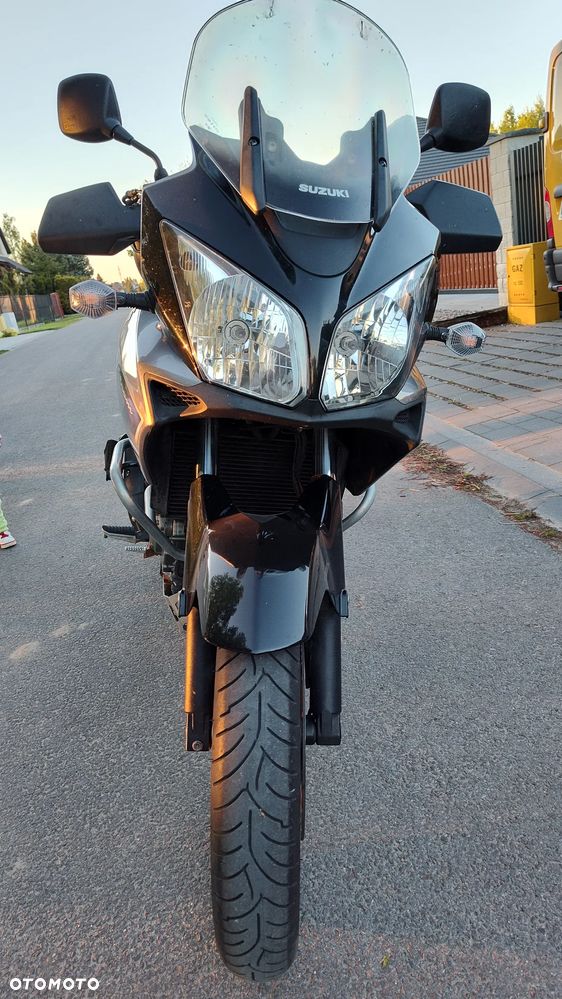 Suzuki DL - 8