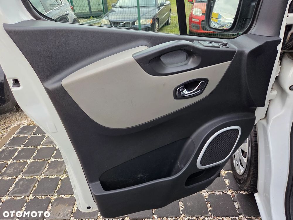 Renault TRAFIC - 17