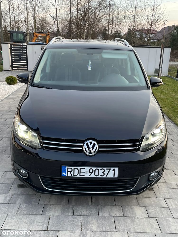Volkswagen Touran 2.0 TDI DPF DSG MATCH - 9