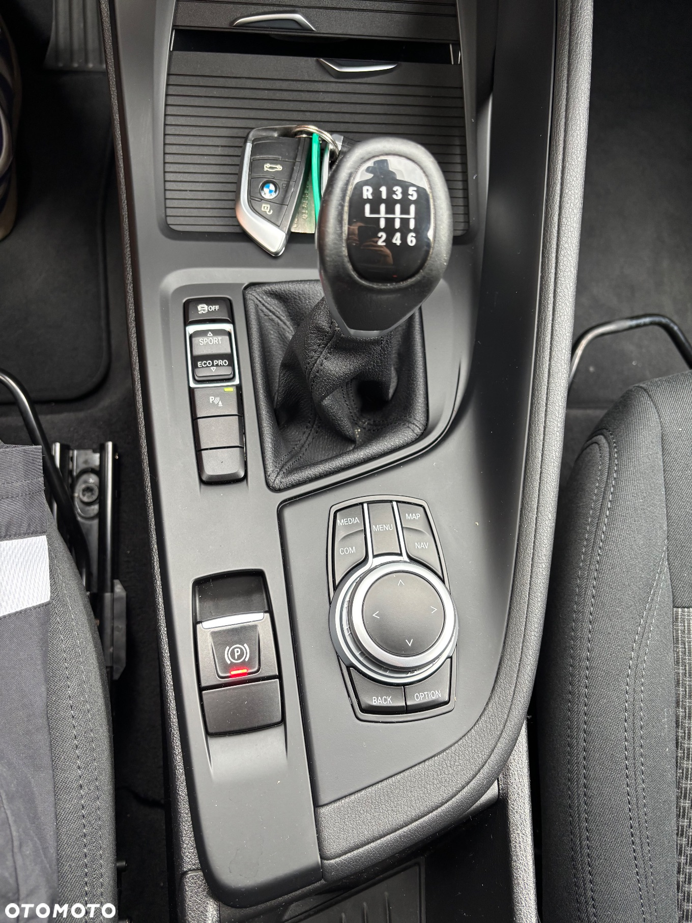 BMW X1 sDrive16d - 23