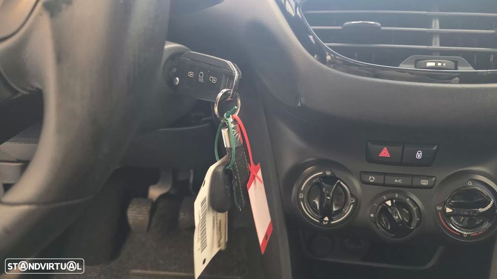 Peugeot 208 1.5 BlueHDi Signature - 45