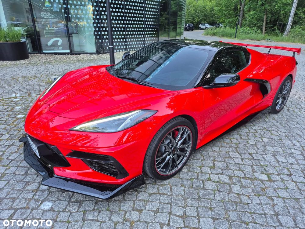 Chevrolet Corvette - 14