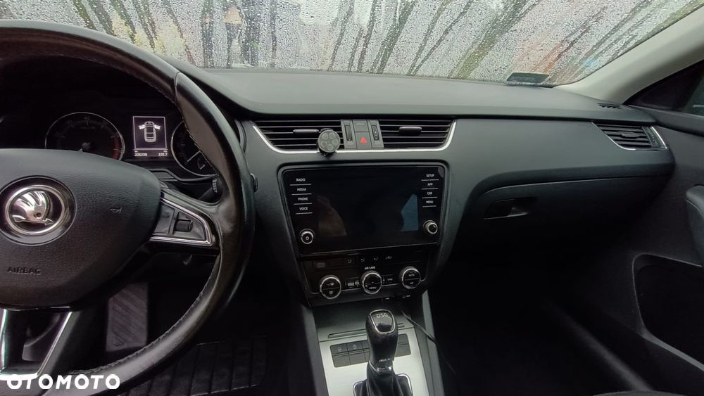 Skoda Octavia 1.4 TSI Style DSG - 8