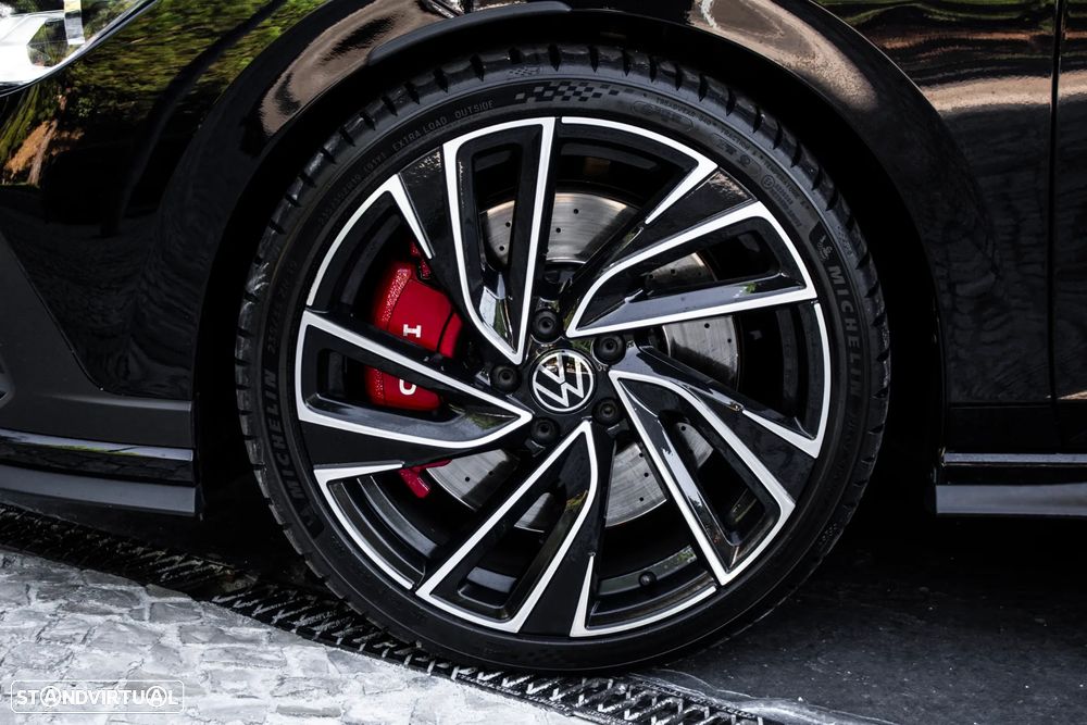 VW Golf 2.0 TSI GTI Clubsport DSG - 10
