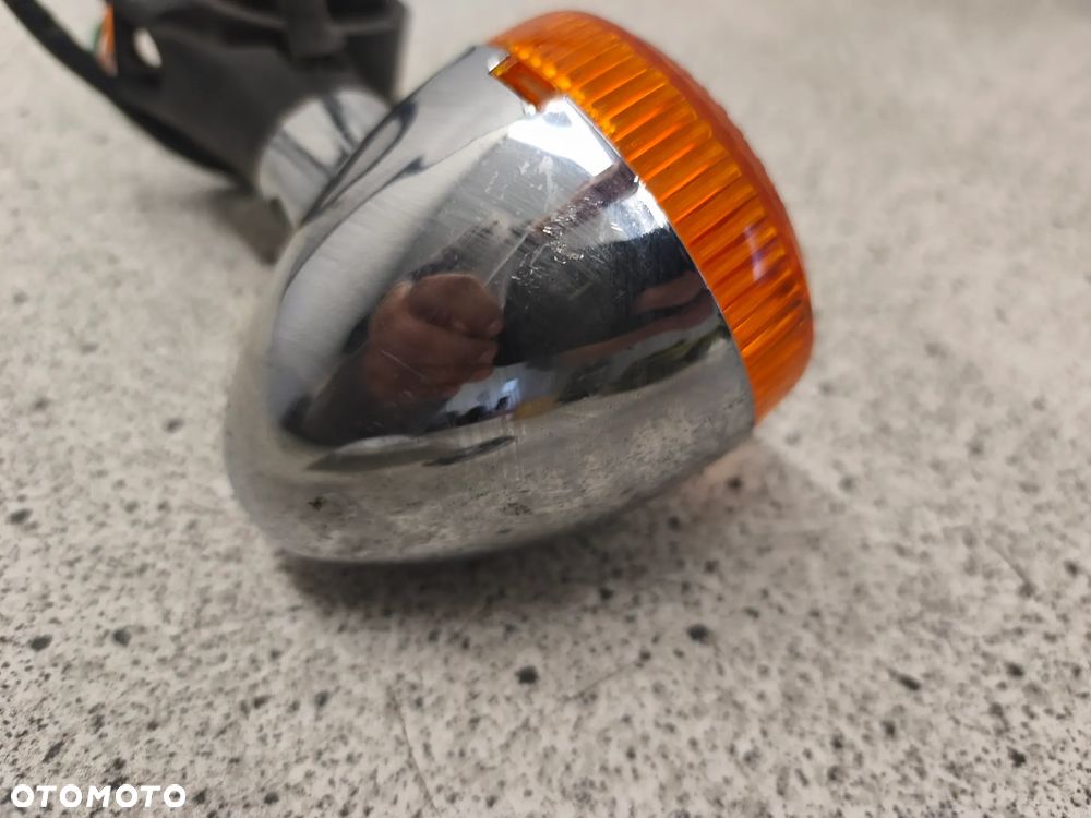 Kierunkowskaz prawy przód Honda VT700 VT 700 VT 1100 VT1100 Shadow 700 1100 - 9