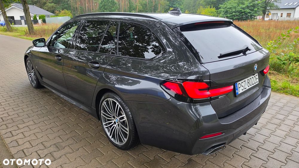 BMW Seria 5 520d xDrive mHEV M Sport sport - 3