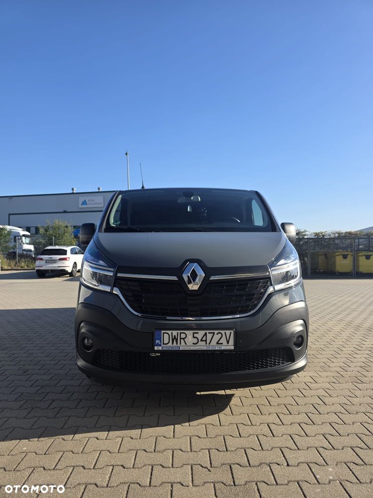 Renault Trafic - 16