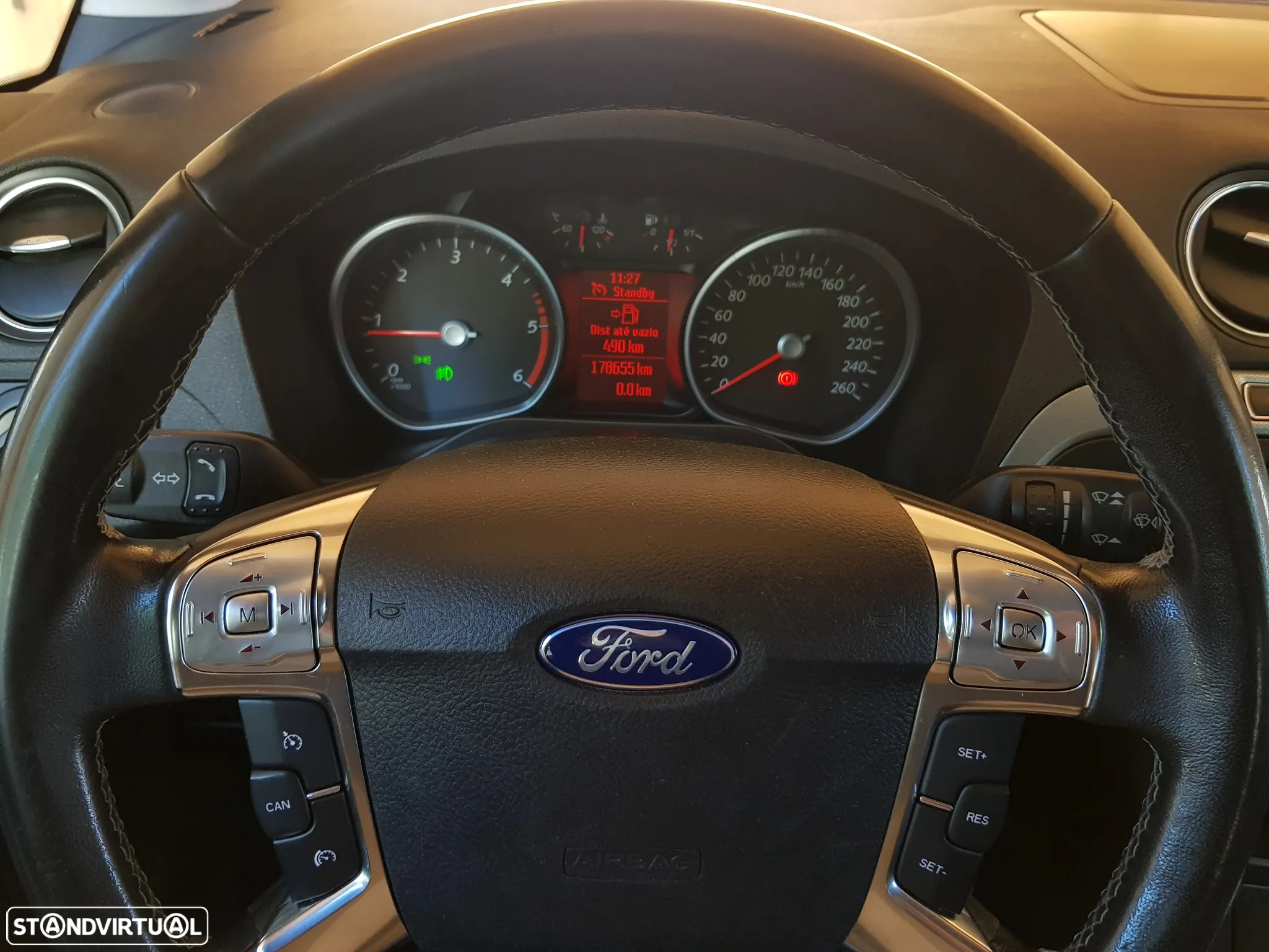 Ford S-Max 1.6 TDCi Titanium 7L - 23