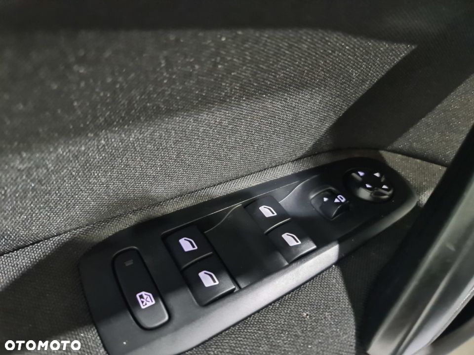 Peugeot 308 - 6