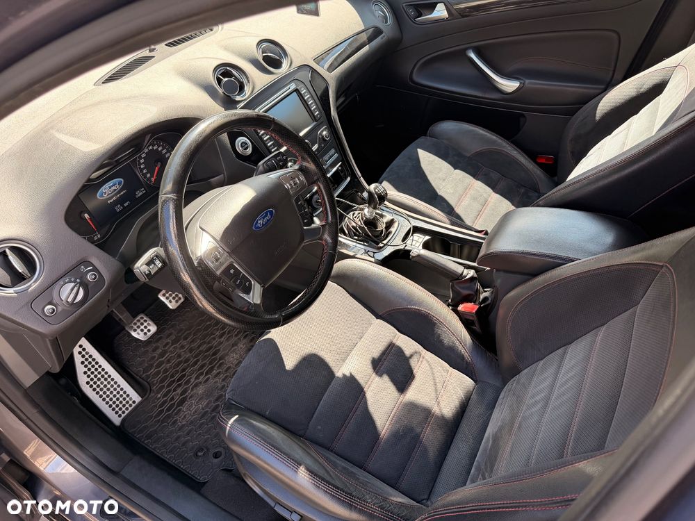 Ford Mondeo 2.0 TDCi Titanium - 21