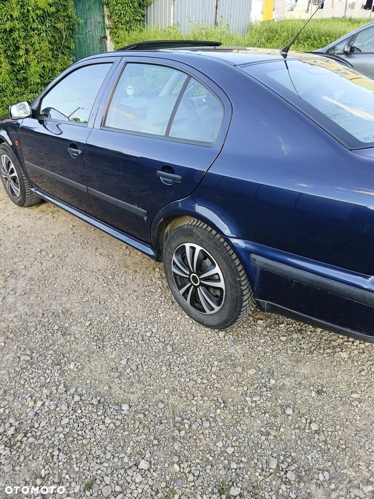Skoda Octavia - 3