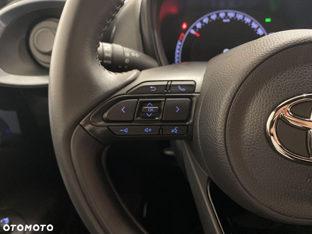 Toyota Aygo X 1.0 VVT-i Style CVT - 13