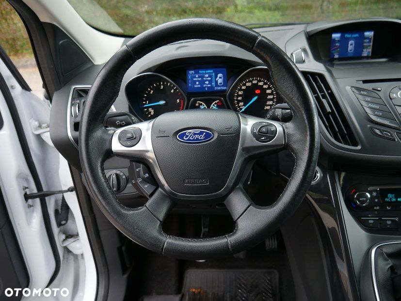 Ford Kuga - 22