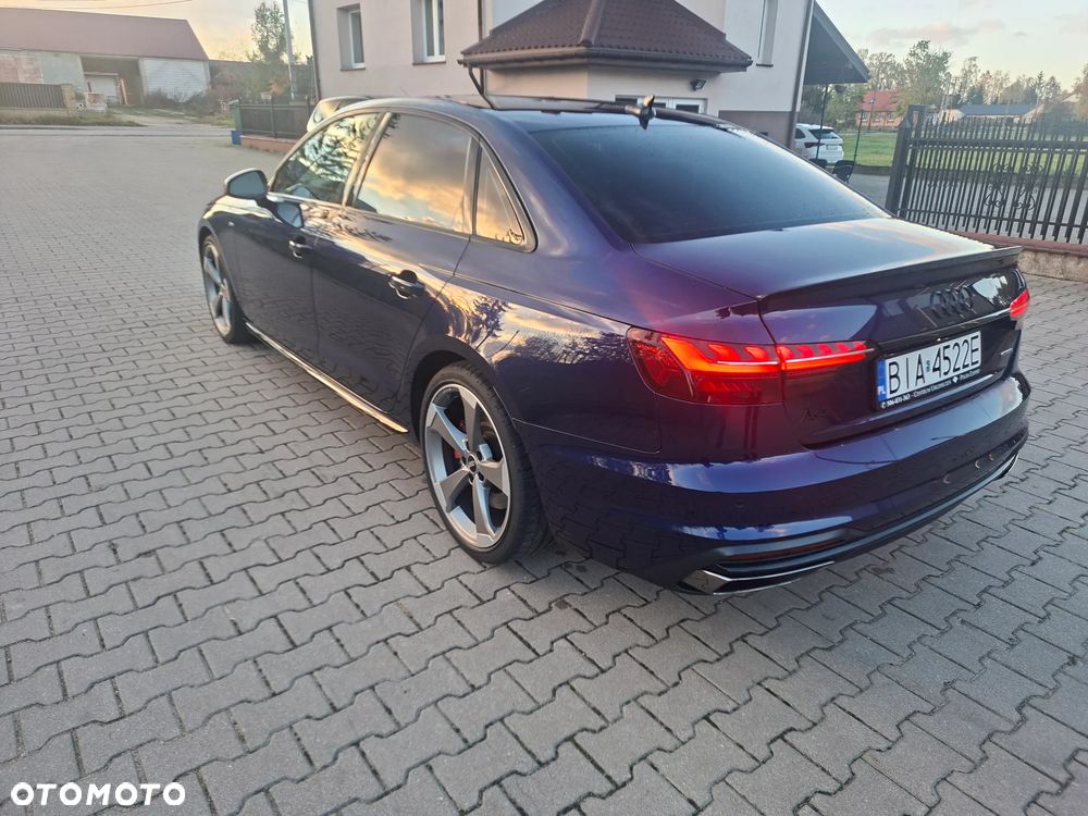 Audi A4 2022 photo 4
