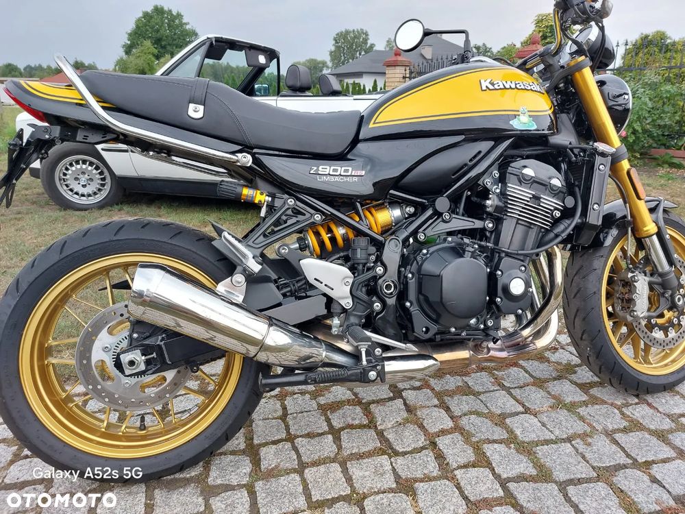 Kawasaki Z 900 RS - 2