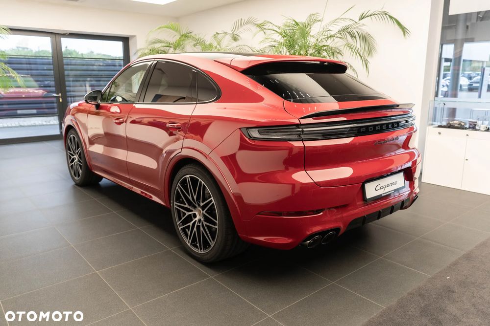 Porsche Cayenne - 3