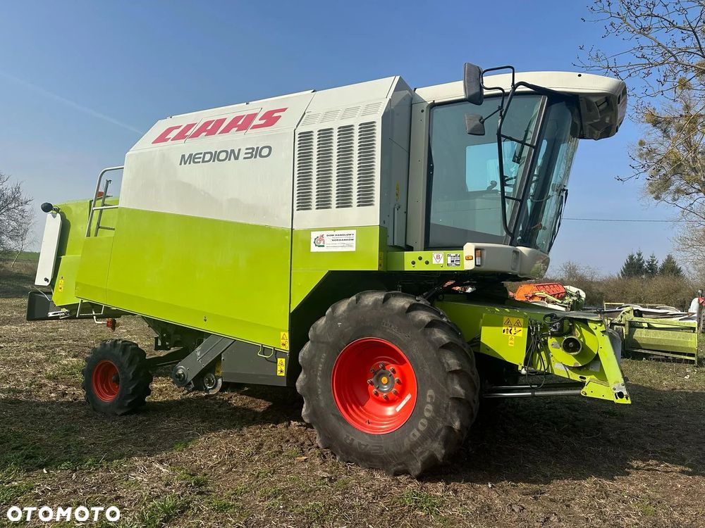Claas Medion 310 - 5