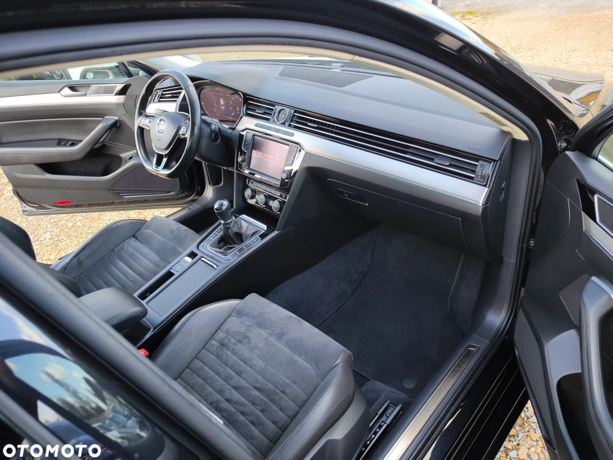 Volkswagen Passat 1.8 TSI BMT Highline - 12
