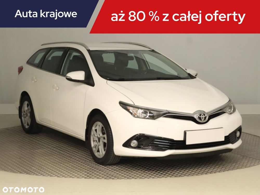 Toyota Auris - 3
