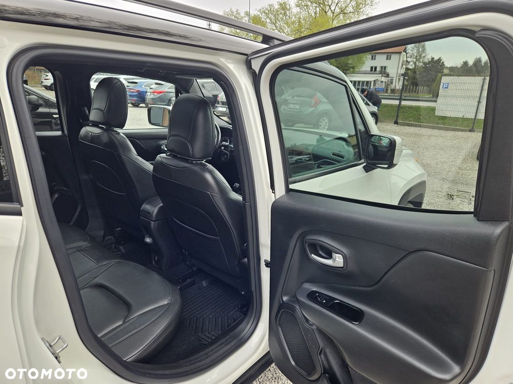 Jeep Renegade 1.3 T-GDI Limited - 37