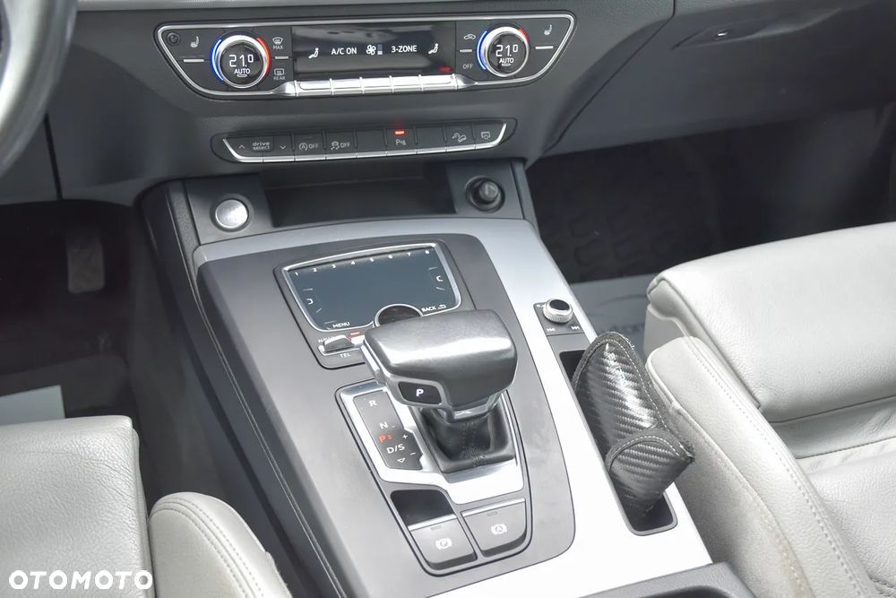 Audi Q5 2.0 TDI Quattro Sport S tronic - 31