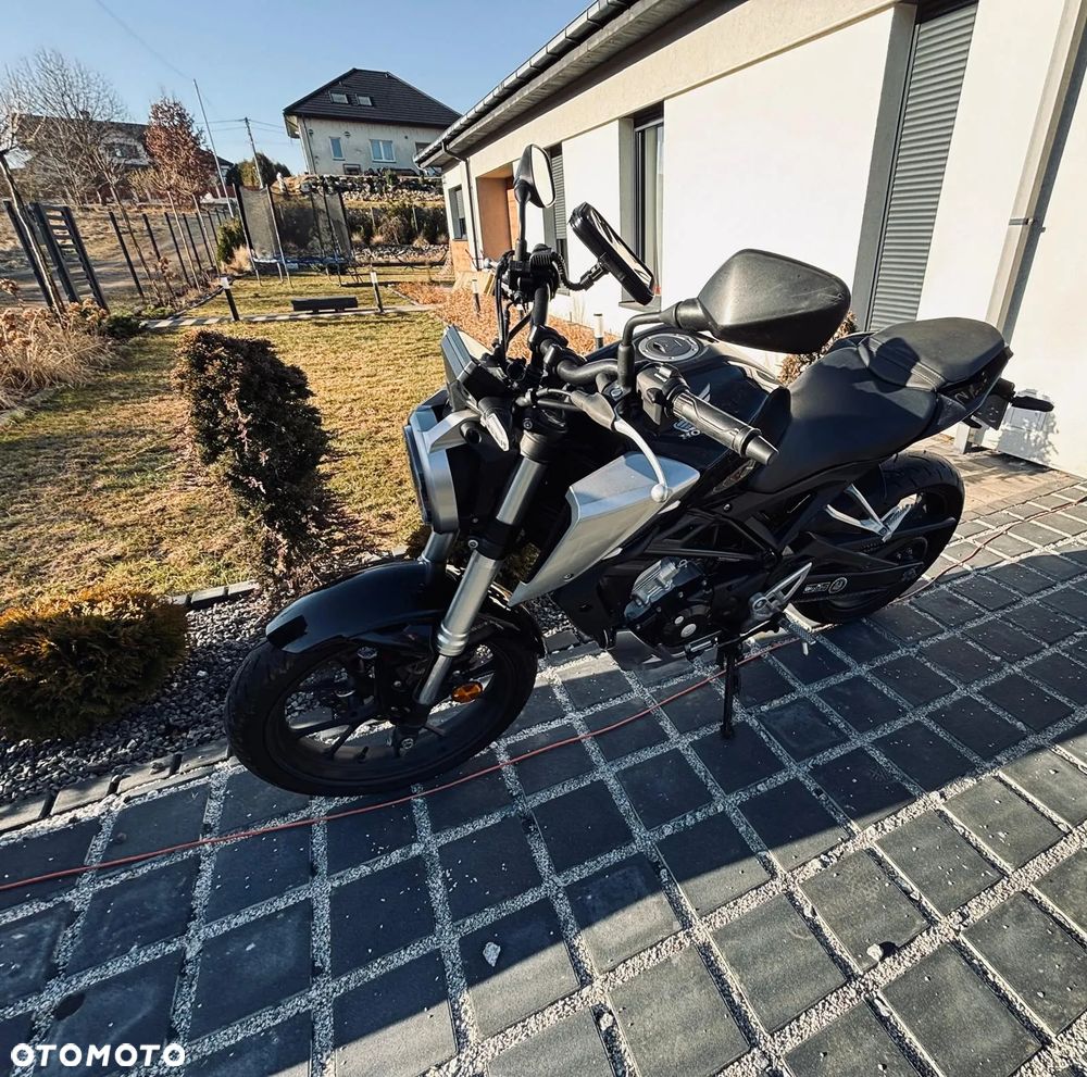 Honda CB - 3