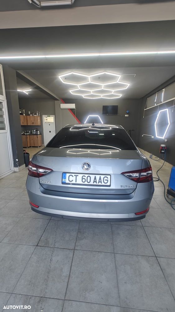 Skoda Superb - 9