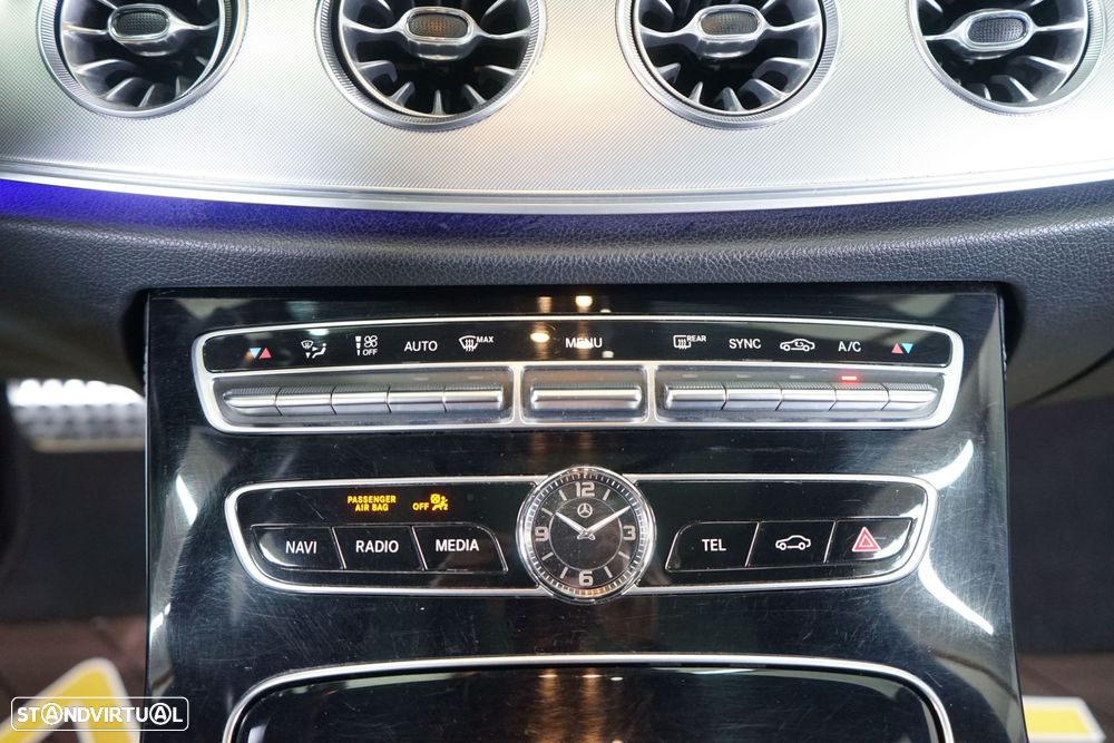 Mercedes-Benz E 220 d AMG Line - 33