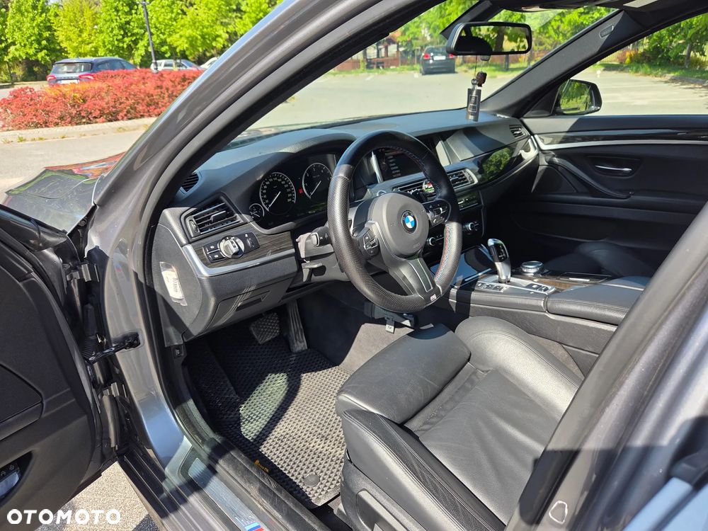 BMW Seria 5 518d - 12