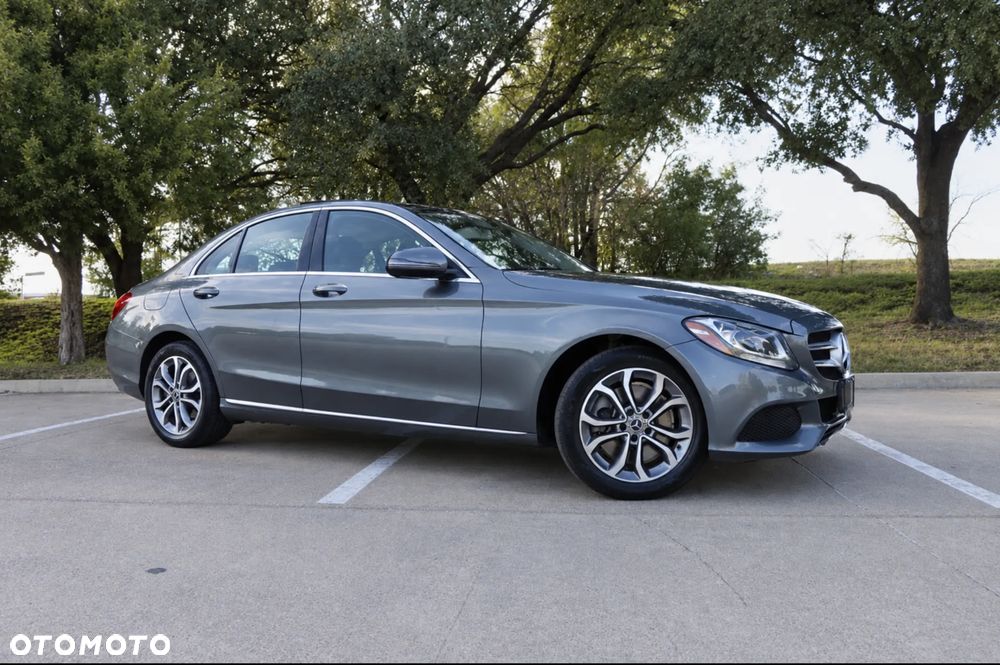 Mercedes-Benz C-Class 2017 photo 3