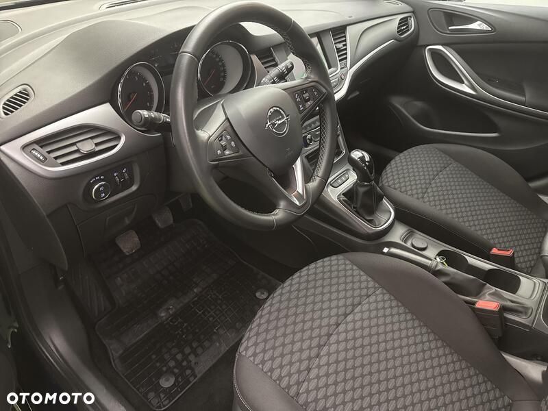 Opel Astra - 10