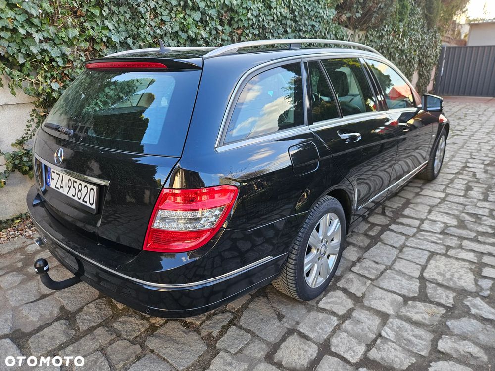 Mercedes-Benz Klasa C 220 CDI DPF Automatik BlueEFFICIENCY Avantgarde - 4