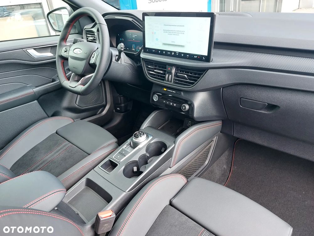 Ford Kuga 2.5 FHEV FWD ST-Line X - 13