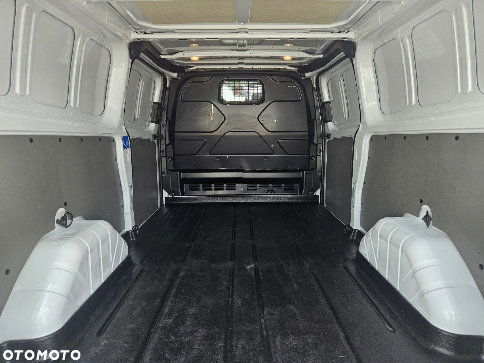 Ford Transit-Custom L2H1 *57900zł NETTO* 2,0 TdCi/170KM - 18